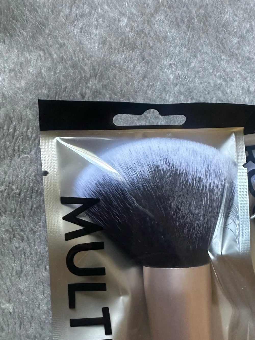 Multi-Use Powder Brush - Rose Gold & Black